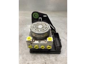 Gebruikte ABS Pomp Volkswagen Caddy Cargo V (SBA/SBH) 2.0 TDI BlueMotionTechnology Prijs € 302,50 Inclusief btw aangeboden door Gebr Opdam B.V.