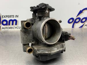 Gebruikte Gasklephuis Audi A4 Avant (B5) 1.8 20V Prijs € 75,00 Margeregeling aangeboden door Gebr Opdam B.V.