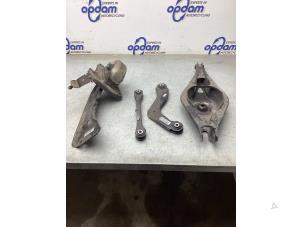 Gebruikte Draagarm rechts-achter Lynk &amp; Co 01 1.5 PHEV Prijs € 400,00 Margeregeling aangeboden door Gebr Opdam B.V.