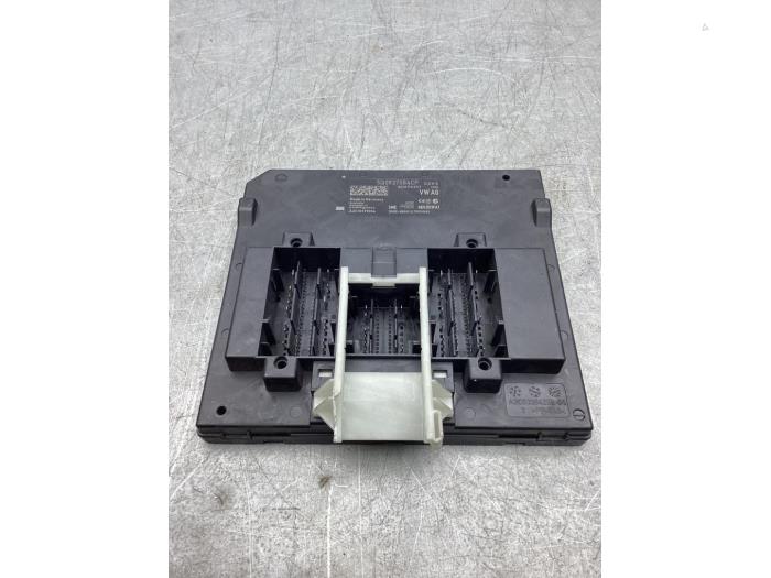 Gebruikte Bodycontrol Module Volkswagen T-Roc I 1.0 TSI 12V BlueMotion Prijs € 100,00 Margeregeling aangeboden door Gebr Opdam B.V.