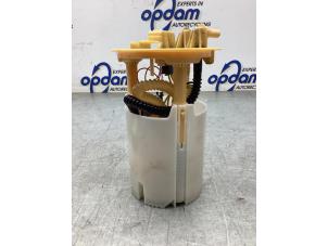 Gebruikte Tank element Pomp Renault Talisman Estate (RFDK) 1.5 dCi 110 Prijs € 80,00 Margeregeling aangeboden door Gebr Opdam B.V.