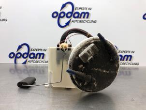 Gebruikte Benzinepomp Opel Meriva 1.6 16V Prijs € 35,00 Margeregeling aangeboden door Gebr Opdam B.V.