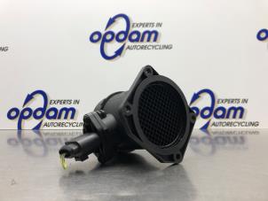 Gebruikte Luchtmassameter Audi A4 Avant (B7) 2.0 20V Prijs € 50,00 Margeregeling aangeboden door Gebr Opdam B.V.