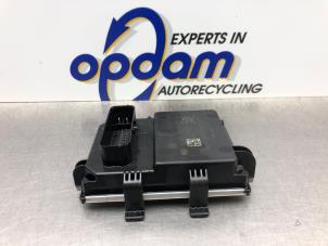 Gebruikte ADM brandstof module Opel Astra J (PC6/PD6/PE6/PF6) 1.4 Turbo 16V Prijs € 50,00 Margeregeling aangeboden door Gebr Opdam B.V.