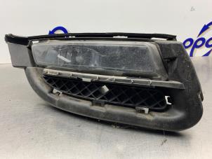 Gebruikte Mistlamp rechts-voor BMW 1 serie (E88) 120i 16V Prijs € 50,00 Margeregeling aangeboden door Gebr Opdam B.V.