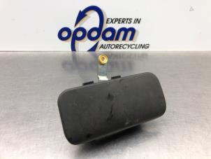 Gebruikte Portiergreep 2Deurs rechts Ford Transit 2.2 TDCi 16V Prijs € 35,00 Margeregeling aangeboden door Gebr Opdam B.V.