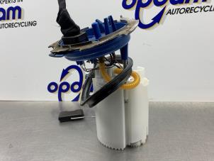 Gebruikte Benzinepomp Audi A3 Sportback (8VA/8VF) 1.0 TFSI 12V Prijs € 50,00 Margeregeling aangeboden door Gebr Opdam B.V.