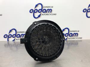 Gebruikte Luidspreker Peugeot 208 I (CA/CC/CK/CL) 1.2 Vti 12V PureTech 82 Prijs € 25,00 Margeregeling aangeboden door Gebr Opdam B.V.