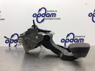 Gebruikte Pedalen Set Peugeot 208 I (CA/CC/CK/CL) 1.2 Vti 12V PureTech 82 Prijs € 100,00 Margeregeling aangeboden door Gebr Opdam B.V.