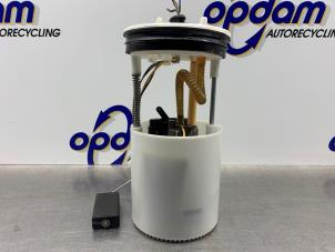 Gebruikte Benzinepomp Seat Ibiza IV (6J5) 1.4 16V Prijs € 50,00 Margeregeling aangeboden door Gebr Opdam B.V.