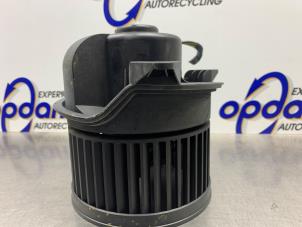 Gebruikte Blower Ford Focus 1 1.6 16V Prijs € 50,00 Margeregeling aangeboden door Gebr Opdam B.V.