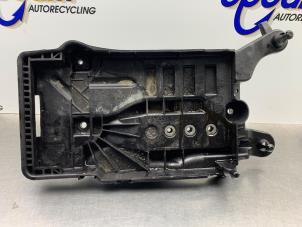 Gebruikte Accubak Volkswagen Polo VI (AW1) 1.0 TSI 12V Prijs € 30,00 Margeregeling aangeboden door Gebr Opdam B.V.