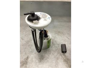 Gebruikte Benzinepomp Ford EcoSport (JK8) 1.0 EcoBoost 12V 125 Prijs € 75,00 Margeregeling aangeboden door Gebr Opdam B.V.