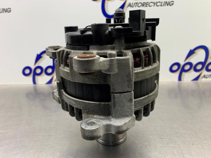 Gebruikte Dynamo Volkswagen Polo VI (AW1) 1.0 TSI 12V Prijs € 75,00 Margeregeling aangeboden door Gebr Opdam B.V.