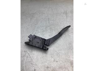 Gebruikte Gaspedaalpositie Sensor Ford EcoSport (JK8) 1.0 EcoBoost 12V 125 Prijs € 40,00 Margeregeling aangeboden door Gebr Opdam B.V.