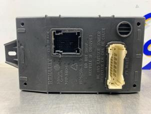 Gebruikte BCM Dacia Logan MCV (KS) 1.6 MPI 85 Prijs € 75,00 Margeregeling aangeboden door Gebr Opdam B.V.