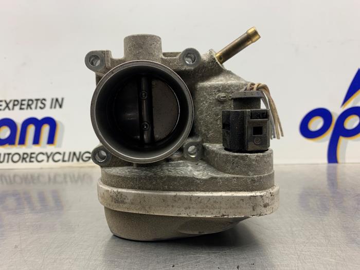 Gebruikte Gasklephuis Volkswagen Golf IV (1J1) 1.4 16V Prijs € 60,00 Margeregeling aangeboden door Gebr Opdam B.V.