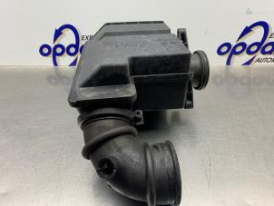 Gebruikte Luchtfilterhuis Mercedes A (W168) 1.6 A-160 Prijs € 40,00 Margeregeling aangeboden door Gebr Opdam B.V.