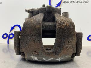 Gebruikte Remklauw (Tang) rechts-voor Honda Accord (CL/CN) 2.0 i-VTEC 16V Prijs € 50,00 Margeregeling aangeboden door Gebr Opdam B.V.