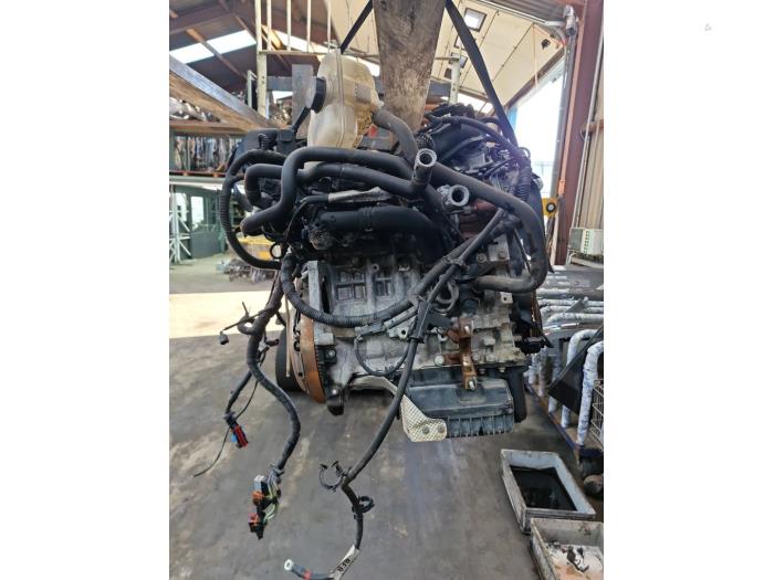 Motor van een Ford Transit Connect (PJ2) 1.6 TDCi 16V 75 2015