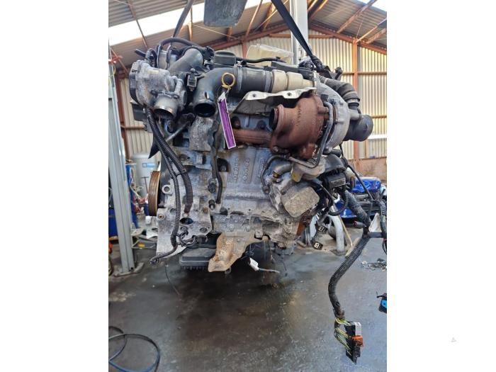 Motor van een Ford Transit Connect (PJ2) 1.6 TDCi 16V 75 2015