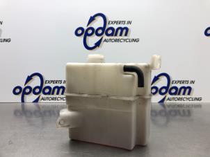 Gebruikte Expansievat Kia Picanto (BA) 1.0 12V Prijs € 15,00 Margeregeling aangeboden door Gebr Opdam B.V.