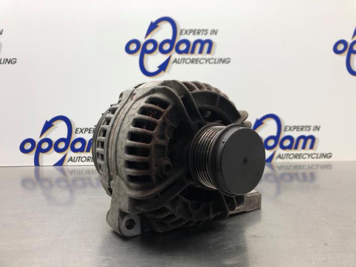 Gebruikte Dynamo Volvo V40 (VW) 1.6 16V Prijs € 60,00 Margeregeling aangeboden door Gebr Opdam B.V.