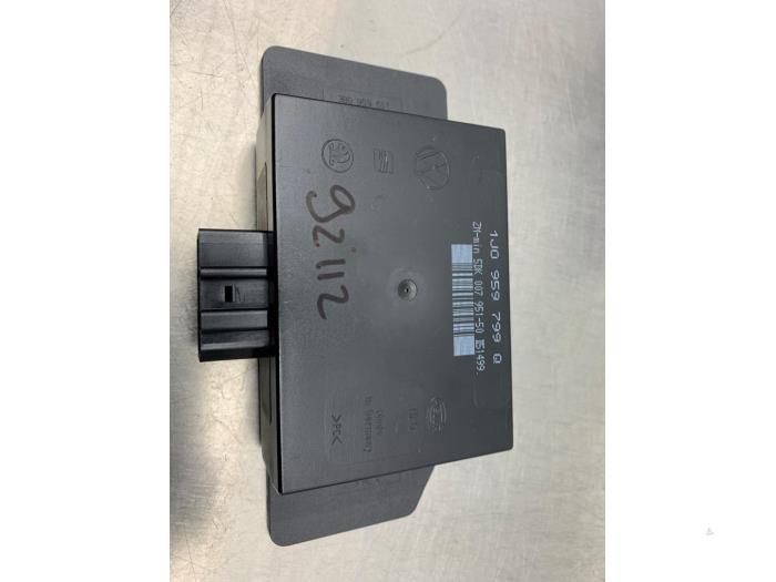 Gebruikte Module Bodycontrol Volkswagen Passat Variant (3B5) 1.8 20V Prijs € 50,00 Margeregeling aangeboden door Gebr Opdam B.V.