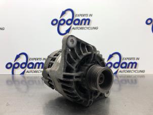 Gebruikte Alternator Alfa Romeo GT (937) 2.0 JTS 16V Prijs € 50,00 Margeregeling aangeboden door Gebr Opdam B.V.