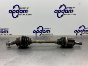 Gebruikte Homokineetas links-voor Opel Corsa D 1.3 CDTi 16V ecoFLEX Prijs € 50,00 Margeregeling aangeboden door Gebr Opdam B.V.