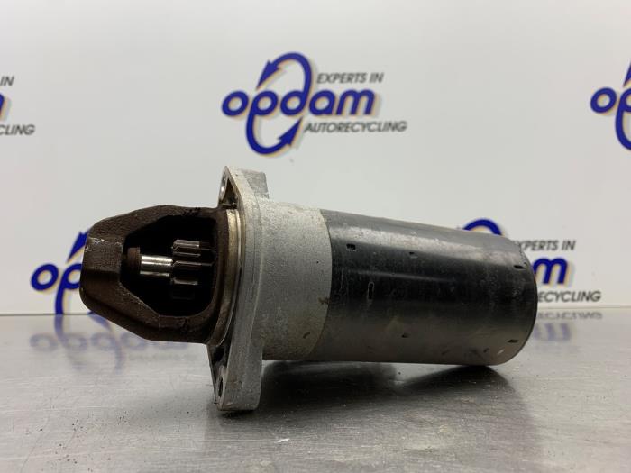 Gebruikte Startmotor Opel Corsa D 1.3 CDTi 16V ecoFLEX Prijs € 40,00 Margeregeling aangeboden door Gebr Opdam B.V.