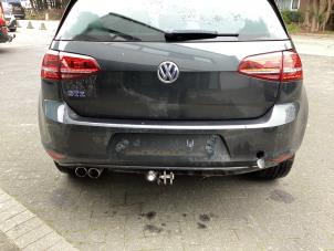 Gebruikte Achterbumper Volkswagen Golf VII (AUA) 1.4 GTE 16V Prijs € 300,00 Margeregeling aangeboden door Gebr Opdam B.V.
