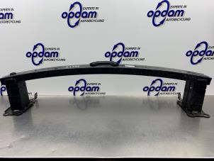 Gebruikte Bumperframe voor Renault Megane IV (RFBB) 1.6 GT Energy TCe 205 EDC Prijs € 150,00 Margeregeling aangeboden door Gebr Opdam B.V.