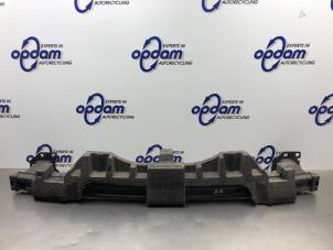 Gebruikte Bumperframe achter Renault Megane IV (RFBB) 1.6 GT Energy TCe 205 EDC Prijs € 100,00 Margeregeling aangeboden door Gebr Opdam B.V.