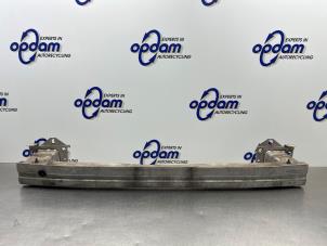 Gebruikte Bumperbalk voor Peugeot 308 (4A/C) 1.6 VTI 16V Prijs € 50,00 Margeregeling aangeboden door Gebr Opdam B.V.