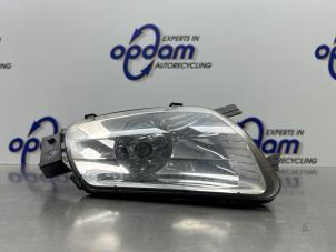 Gebruikte Mistlamp links-voor Peugeot 308 (4A/C) 1.6 VTI 16V Prijs € 35,00 Margeregeling aangeboden door Gebr Opdam B.V.