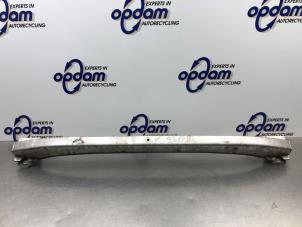 Gebruikte Bumperbalk voor Opel Agila (A) 1.2 16V Prijs € 25,00 Margeregeling aangeboden door Gebr Opdam B.V.