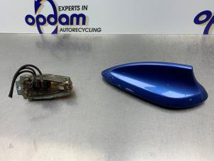 Gebruikte Antenne BMW 1 serie (F20) 118i 1.5 TwinPower 12V Prijs € 50,00 Margeregeling aangeboden door Gebr Opdam B.V.