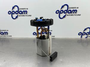 Gebruikte Benzinepomp Seat Ibiza ST (6J8) 1.2 TSI Prijs € 40,00 Margeregeling aangeboden door Gebr Opdam B.V.