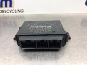 Gebruikte PDC Module Ford Mondeo IV 2.0 16V Prijs € 75,00 Margeregeling aangeboden door Gebr Opdam B.V.