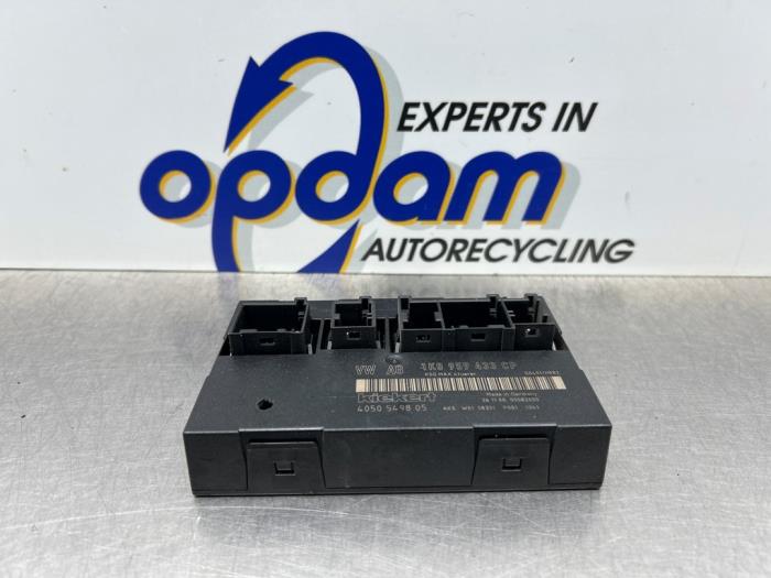 Gebruikte Sam module Volkswagen Caddy III (2KA,2KH,2CA,2CH) 2.0 SDI Prijs € 60,00 Margeregeling aangeboden door Gebr Opdam B.V.