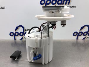 Gebruikte Benzinepomp Kia Ceed Sportswagon (CDF) 1.5 T-GDI 16V Eco-Dynamics+ Prijs € 125,00 Margeregeling aangeboden door Gebr Opdam B.V.