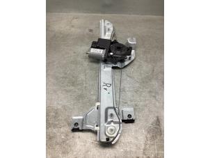Gebruikte Ruitmechaniek 4Deurs rechts-voor Citroen C3 (SX/SW) 1.2 12V e-THP PureTech 110 Prijs € 50,00 Margeregeling aangeboden door Gebr Opdam B.V.