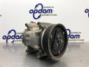 Gebruikte Aircopomp Renault Kangoo/Grand Kangoo (KW) 1.6 16V Prijs € 125,00 Margeregeling aangeboden door Gebr Opdam B.V.