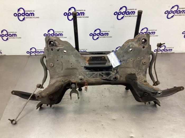 Gebruikte Subframe Citroen Berlingo 1.6 Hdi 75 16V Phase 1 Prijs € 99,00 Margeregeling aangeboden door Gebr Opdam B.V.