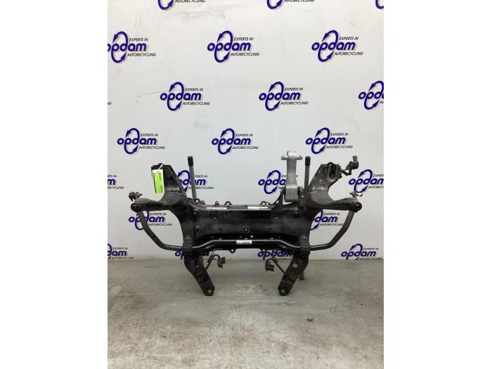 Gebruikte Subframe BMW 2 serie Gran Coupe (F44) 218i 1.5 TwinPower Turbo 12V Prijs € 450,00 Margeregeling aangeboden door Gebr Opdam B.V.