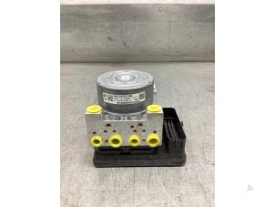 Gebruikte ABS Pomp Volkswagen Tiguan (AD1) 1.4 TSI eHybrid 16V Prijs € 200,00 Margeregeling aangeboden door Gebr Opdam B.V.