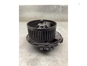 Gebruikte Kachel Ventilatiemotor Volkswagen Tiguan (AD1) 1.4 TSI eHybrid 16V Prijs € 75,00 Margeregeling aangeboden door Gebr Opdam B.V.