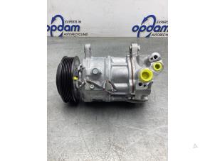 Gebruikte Pomp Airco BMW 2 serie Gran Coupe (F44) 218i 1.5 TwinPower Turbo 12V Prijs € 250,00 Margeregeling aangeboden door Gebr Opdam B.V.