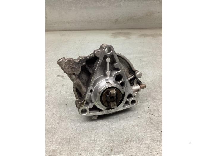 Gebruikte Vacuumpomp (Diesel) Alfa Romeo 159 (939AX) 1.9 JTDm Prijs € 50,00 Margeregeling aangeboden door Gebr Opdam B.V.